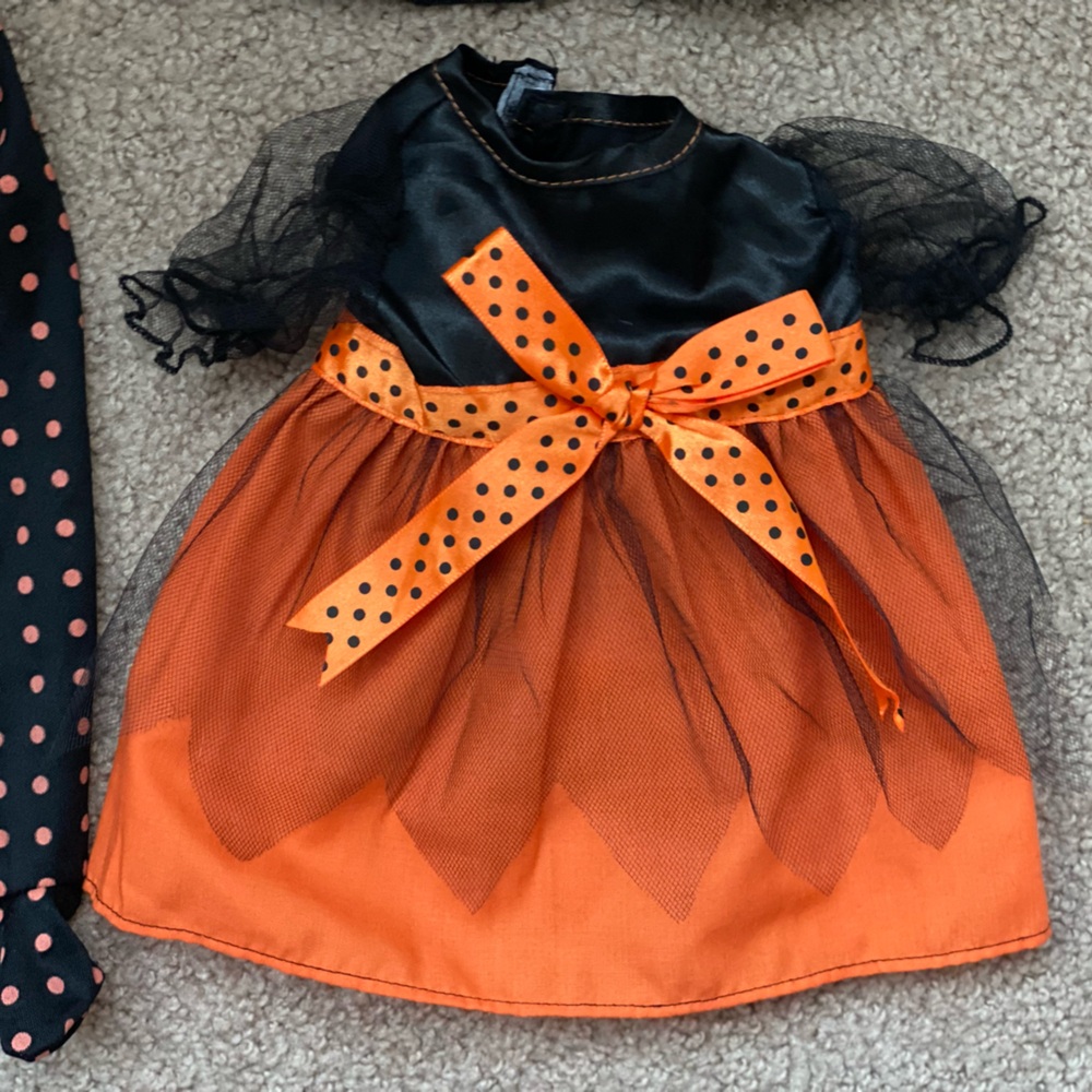 Witch Halloween costume for 18β doll π§ββοΈ π π» - Picture 14 of 16